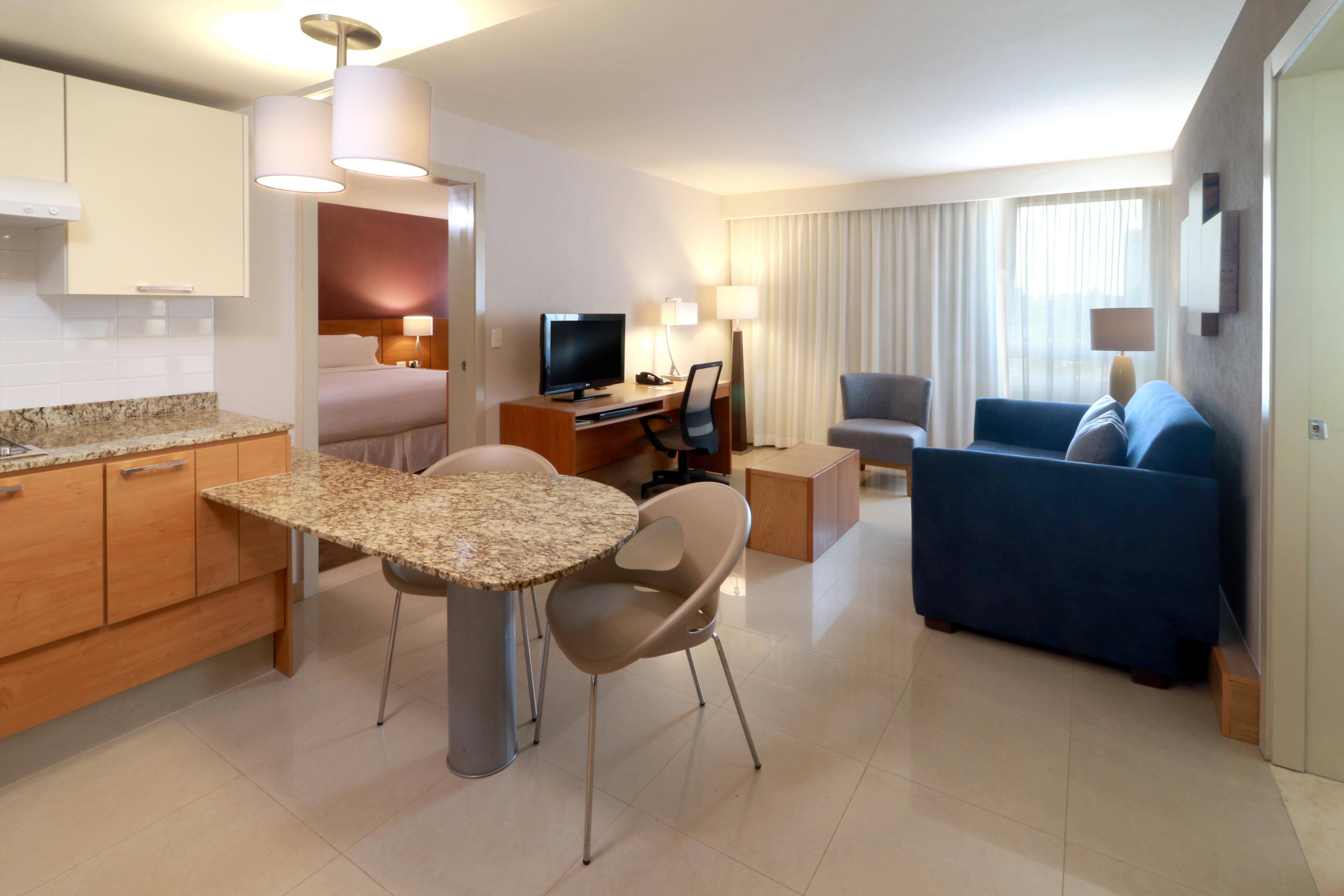 Staybridge Guadalajara Expo By Ihg