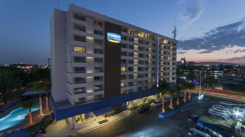 Staybridge Guadalajara Expo By Ihg Aparthotel Zapopan