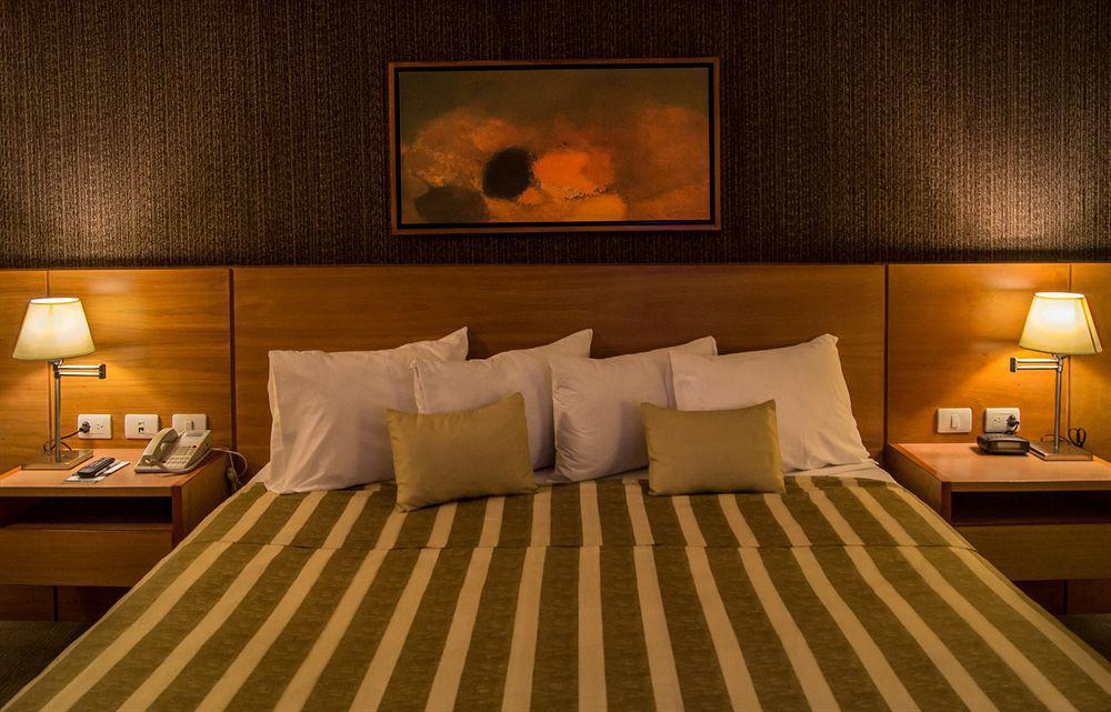 Aparthotel Staybridge Guadalajara Expo By Ihg 4*